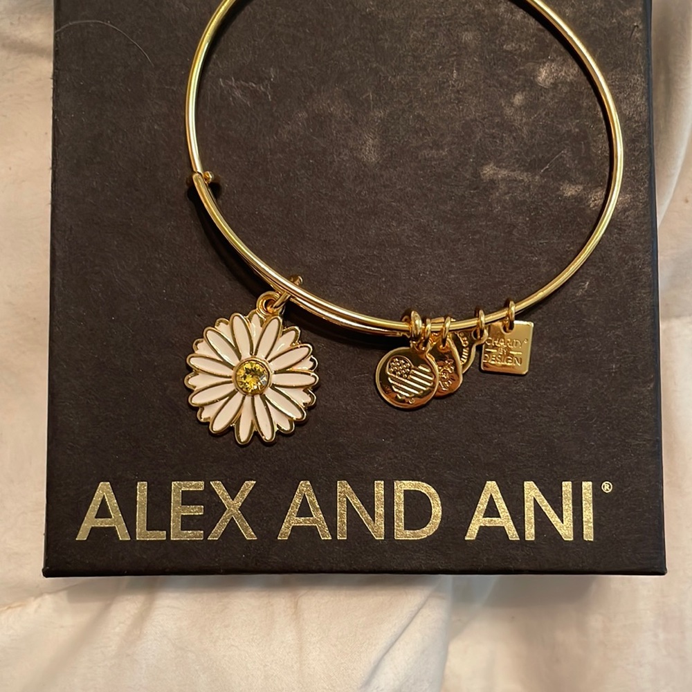 Alex and Ani Daisy girl power Bracelet